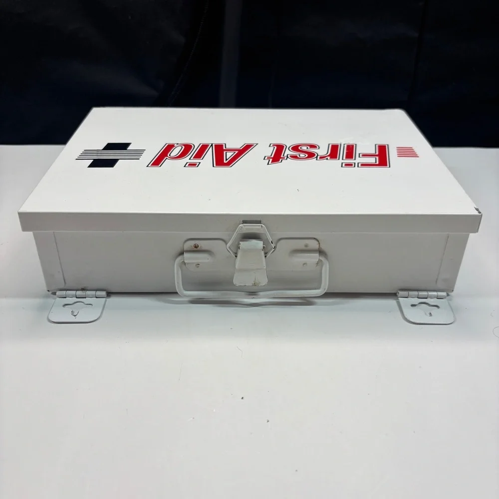 First Aid Cabinet Wall Mounted Medicine Emergency Metal Box - Picture 3 of 9